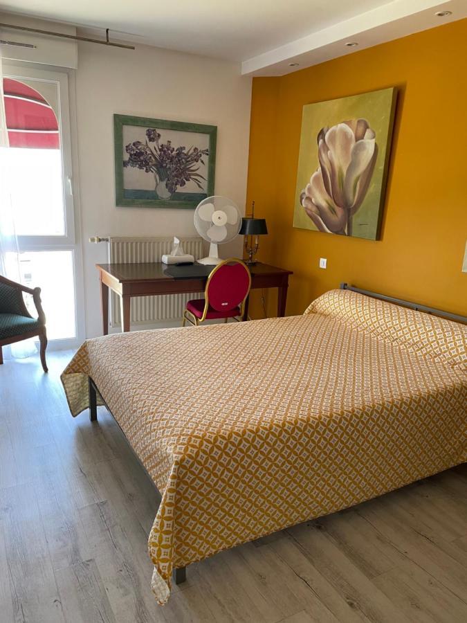 Hotel L'Abribis Firminy Exteriér fotografie